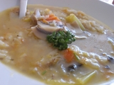 Lehká rýžová polévka s houbami a divokým kořením recept ...