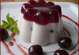 Nepečené jogurtové bábovičky s třešněmi recept