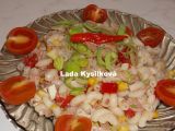 Těstovinový salát s tuňákem a zeleninou recept