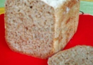 Celozrnný chléb s pšeničnou moukou