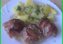 Masovo-celerové karbanátky s cibulí a slaninou recept  TopRecepty ...