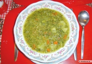 Brokolicová polévka s brambory