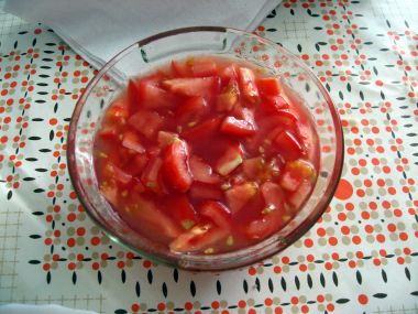 Klasický rajčatový salát