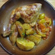 Kuře pečené s brambory a rajčaty recept