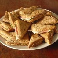 Křupavé toustové sendviče recept
