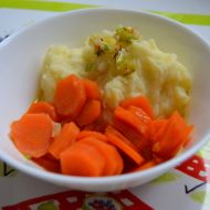 Dušená mrkev s bramborovou kaší  dětské menu recept