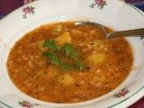 Fazolová polévka s bylinkami recept
