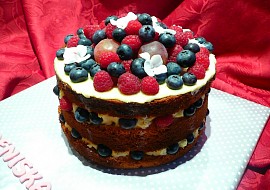 Bezlepkový nahatý dort(Naked cake) recept