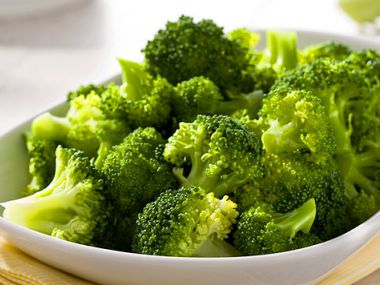 Brokolice s česnekem na italský způsob