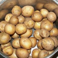 Pikantní pečené brambory recept