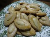 Kořeněné sušenky se skořicí a hřebíčkem recept