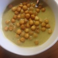 Lahodná krémová brokolicová polévka recept
