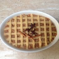 Jablečný mřížkový koláč recept