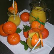 Pomerančový džus s meruňkami recept