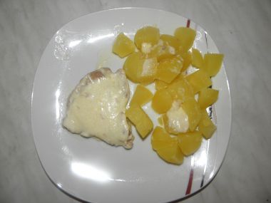 Zapečené masové plátky se sýrem a smetanou