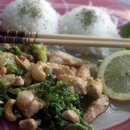 Kuřecí maso s brokolicí a medem recept