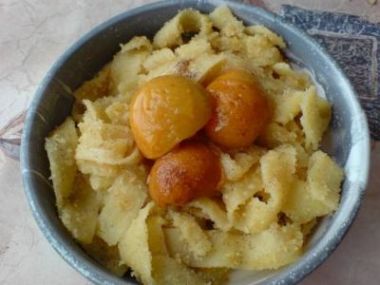Recept Zapečené nudle s meruňkami