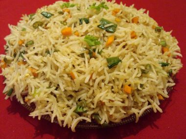 Zeleninová rýže po indicku