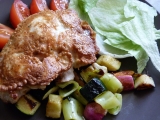 Voňavá kuřecí prsa v těstíčku na zeleninovém hnízdě recept ...
