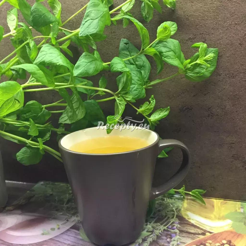 Mátový čaj s mandarinkou recept  teplé nápoje