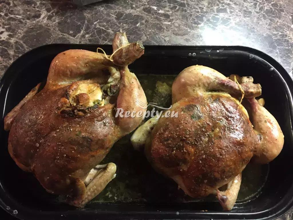 Pečené kuře s čekankou recept  drůbeží maso