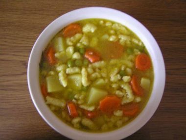 Přírodní zeleninová polévka