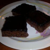 Kakaový koláč ze zakysané smetany recept