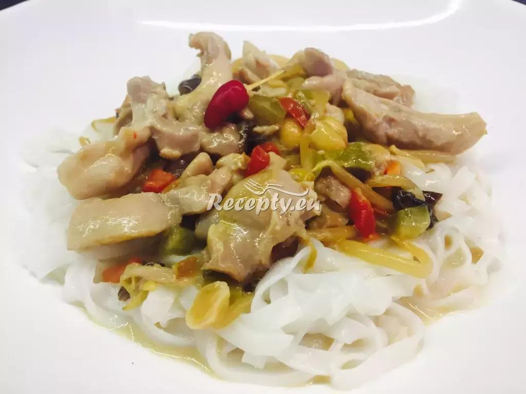 Kuřecí čína se zeleninou a houbami recept  drůbeží maso  Recepty ...