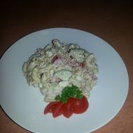 Těstovinový salát s tuňákem, zeleninou a majonézou recept  Vareni ...