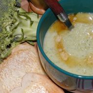 Rychlá brokolicová polévka recept