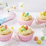 Cupcakes s velikonočními vajíčky recept