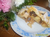 Mřížkový koláč bez vajec s jablky a ananasem recept
