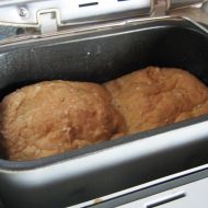 Cuketový chleba z domácí pekárny recept
