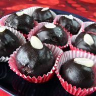 Lanýžové kuličky v čokoládě recept