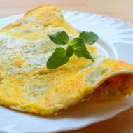 Vaječná omeleta s parmazánem recept