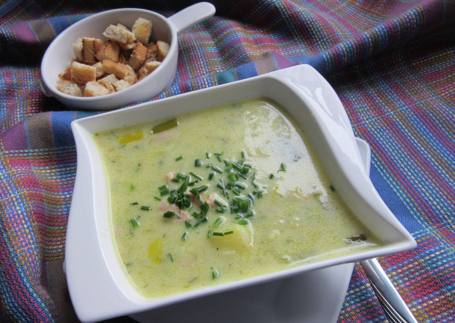 Pórková polévka se sýrem-rychlá a jednoduchá recept  TopRecepty ...