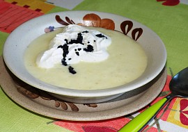 Bramborovo-kukuřičná polévka s kaviárem recept