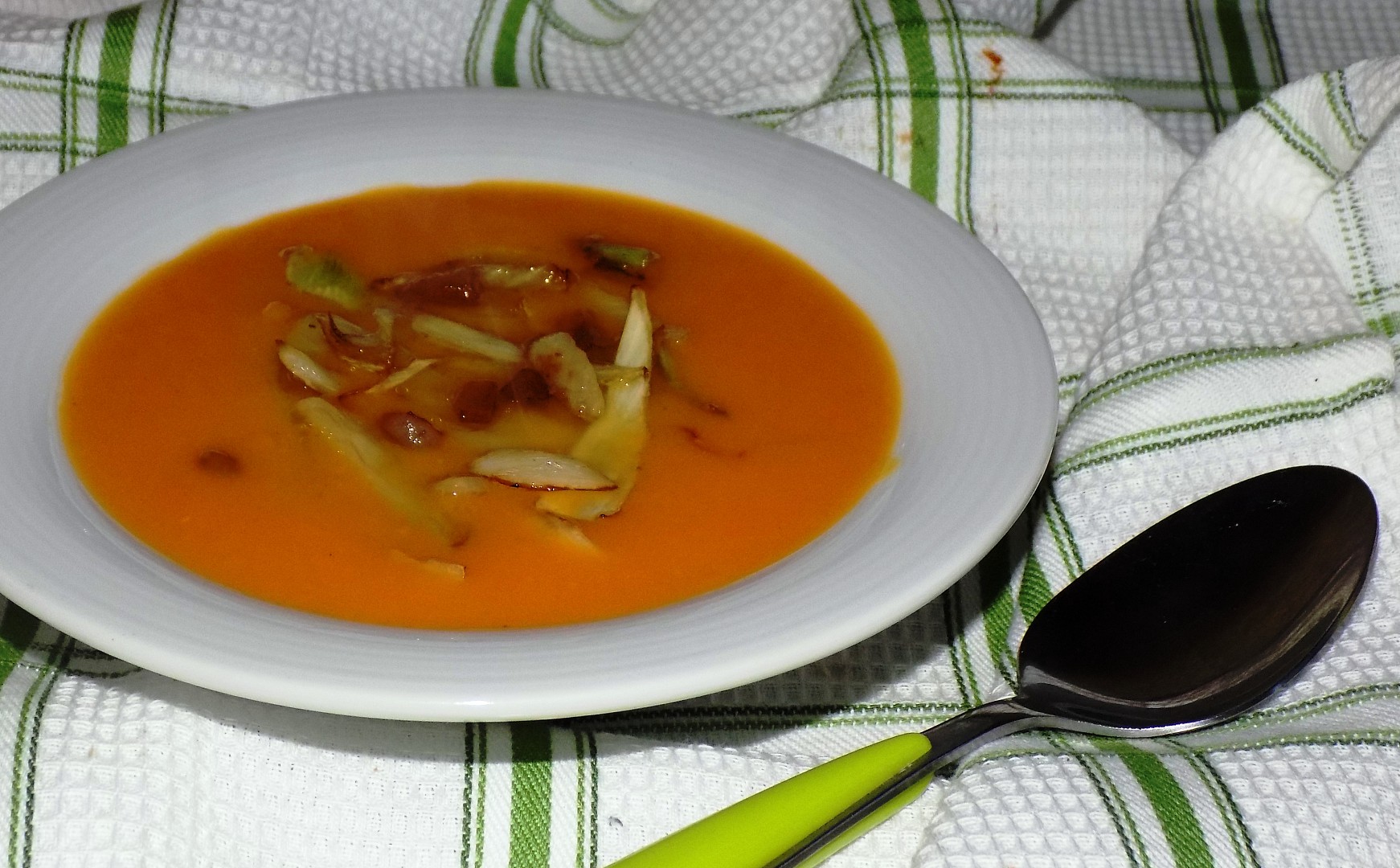 Batátová polévka s fenyklem recept