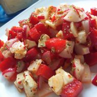 Pikantní červený salát recept
