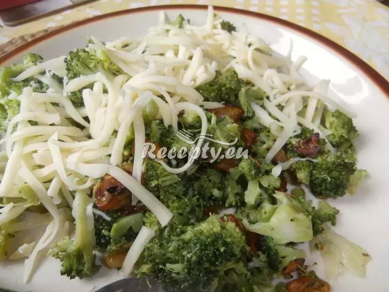 Zapečená brokolice recept  zeleninové pokrmy