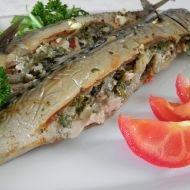 Pečené makrely s bylinkovou náplní recept