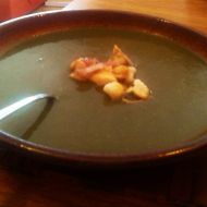 Špenátová polévka s houbami recept