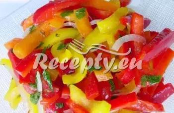 Letní paprikový salát recept  saláty
