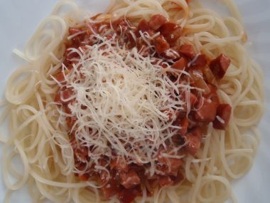 Salámové špagety