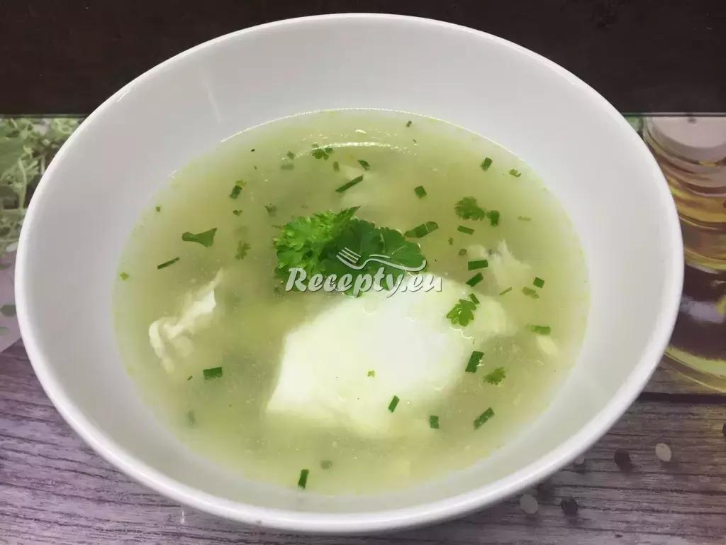 Česneková polévka s mlékem recept  polévky