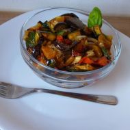 Salát z grilované zeleniny recept