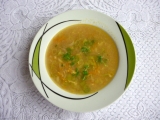 Vločková polévka s cibulkou a mrkví recept