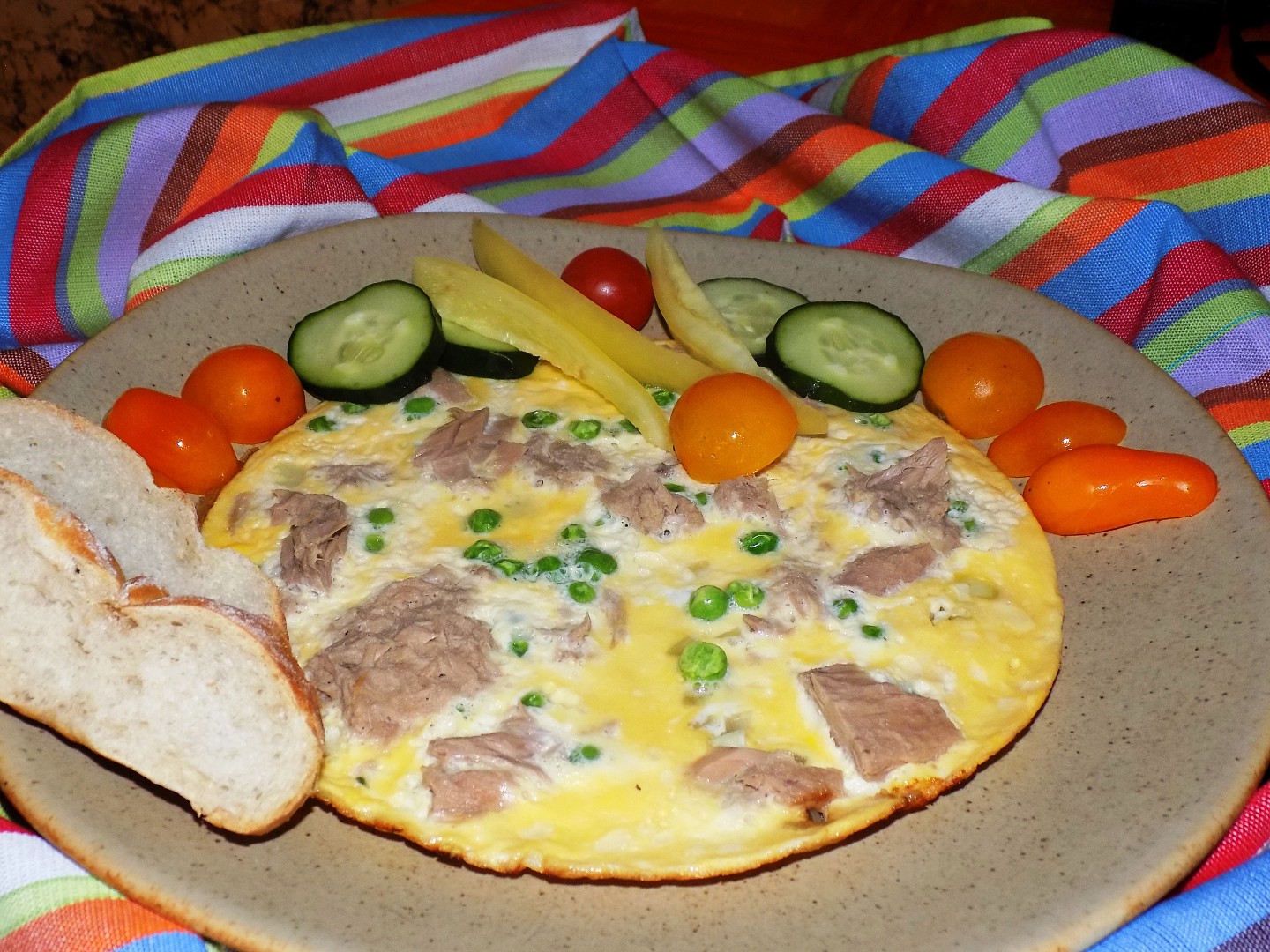 Tuňáková omeleta s hráškem recept