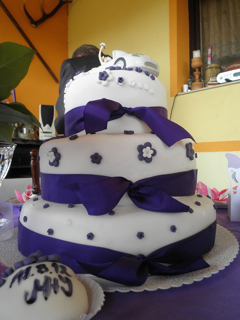 Svatební dort + mini dortíky recept