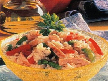 Indonéský rýžový salát